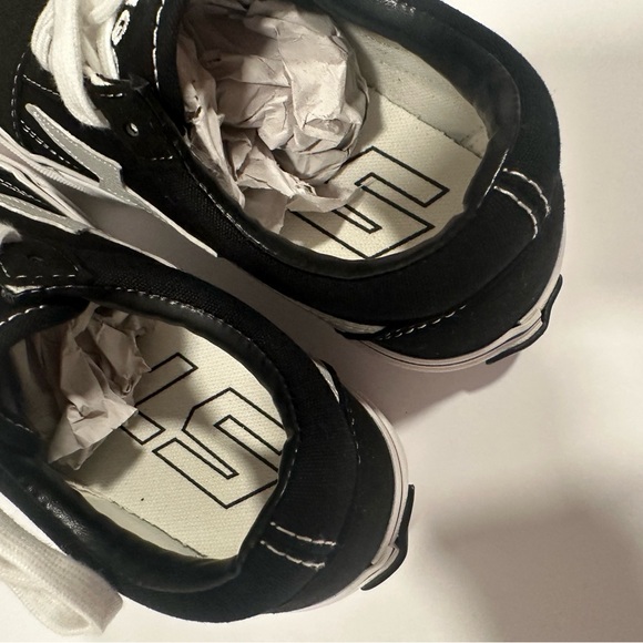 Revenge x Storm BOLT BLACK 3M Reflective Size 4 Mens 5.5 Women’s 100% Authentic - Picture 8 of 8